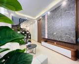 Nhà Nguyễn Khánh Toàn Ô Tô Cầu Giấy Chỉ Hơn 5 Tỷ Hiếm