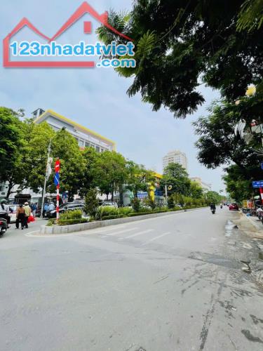 LẠC LONG QUÂN 456M - HÀNG TUYỂN CỰC ĐẸP - LÔ GÓC 3 MẶT - MẶT TIỀN 17M. - VIP TÂY HỒ KHU LI