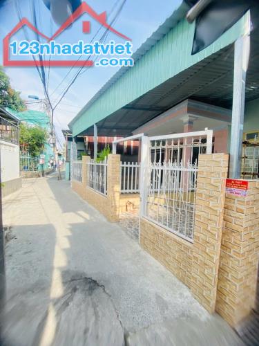 Ban nhà biệt thự vườn Nguyễn Bình Nhà Bè 220m2 chỉ 4.6 tỷ