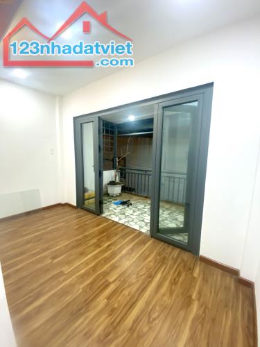 Bán nhà 46m2, đường LÊ VĂN KHƯƠNG, Quận 12, 2 tầng, 2 PN, giá 2 tỷ 750 còn thương lượng. - 3