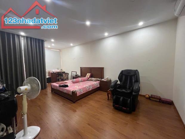 BIỆT THỰ SÂN VƯỜN VILLA PARK DT322M NGAY VÒNG XOAY LIÊN PHƯỜNG,GIÁ CHÀO 43TỶ TL,QUẬN 9. - 4