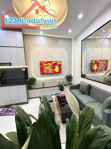 NHỈNH 3 TỶ SIÊU HIẾM, NHÀ KHUNG CỘT CHẮC CHẮN, FULL NỘI THẤT, NHÀ SIÊU ĐẸP, XÂY 5 TẦNG - 3 - 1