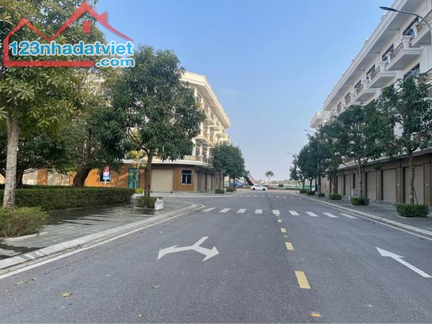 chỉ 3 tỷ xx có ngay căn nhà 4 tầng mới tinh tại TP Thanh Hóa