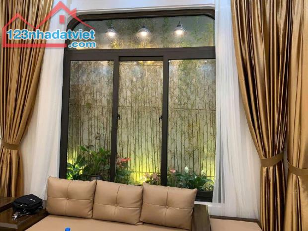 HIẾM! LIỀN KỀ BƯỞI: VP/KD/ Ở ĐỈNH- OTO TRÁNH- MẶT TIỀN RỘNG- DÂN TRÍ CAO- - 2
