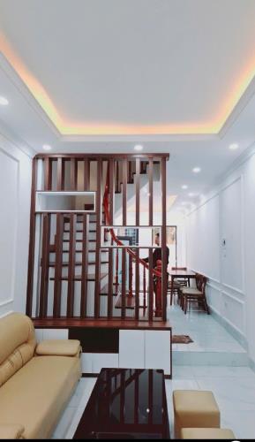 TUYỆT ĐẸP-BÁN NHÀ-NGỌC THUỴ-LONG BIÊN-NGÕ TRƯỚC SAU-HAI THOÁNG-43m2,5 T,8.6 Tỷ - 2