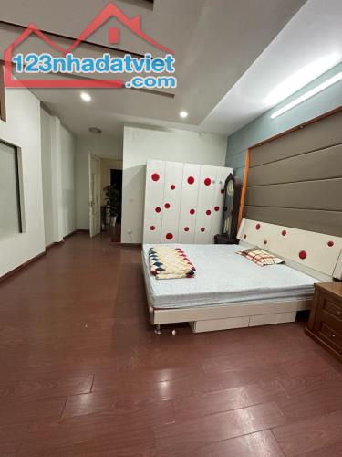 Bán nhà phố Trần Duy Hưng, Ô Tô Tránh, Kinh Doanh, 60m2, giá 20.2 tỷ - 4