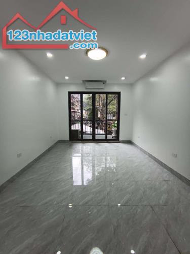 Nhà đẹp Phạm Ngọc Thạch 30m2 x 4 tầng, mt 4m2, 2 ngủ, ngõ thông oto tránh, kinh doanh. - 1