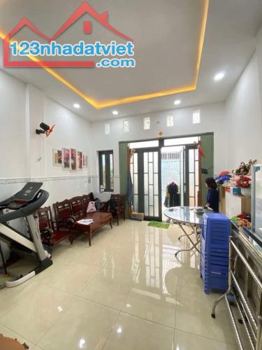 Bán nhà hẻm 4m 1 trục Nguyễn Đình Chiểu,Quận 3, 5 tầng, 4PN, 41m2, Ở/cho thuê, 6.7 Tỷ - 1