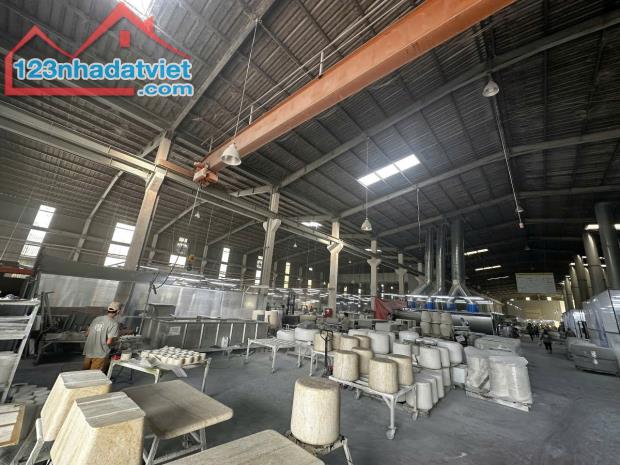 XƯỞNG CHO THUÊ KCN SÓNG THẦN BÌNH DƯƠNG.- Diên tích đất.20.000m2 - 3