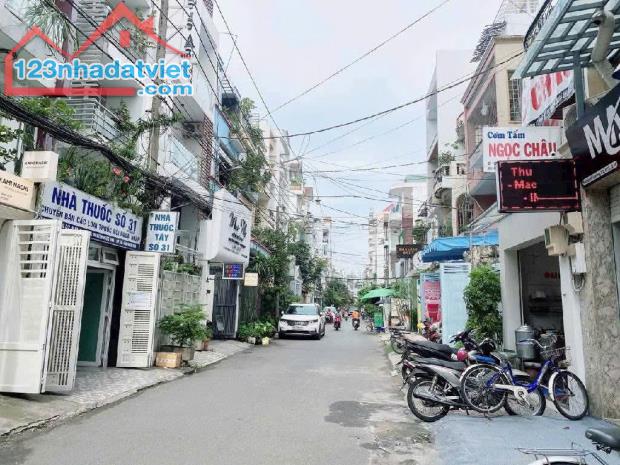 --Bán nhà hẻm 958 đường Lạc Long Quân, P.8 Tân Bình, 4*17, nở hậu - 3