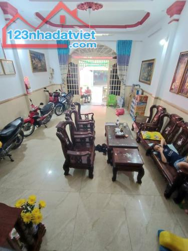 🏡🏡🏡 NHÀ 3 TẦNG HẺM 8M PHAN HUY ÍCH PHƯỜNG 15 .TÂN BÌNH...DT 102M ...5 X 20 ...💸💸💸 11 - 3