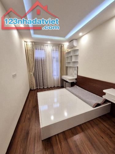 🏠 BÁN NHÀ PHÂN LÔ QUÂN ĐỘI, HOÀNG QUỐC VIỆT, CẦU GIẤY CHỈ 12 TỶ