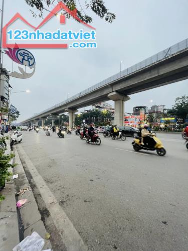 TOÀ NHÀ VĂN PHÒNG KẾT HỢP Ở MẶT PHỐ NGUYỄN XIÊN 8 TẦNG THANG MÁY, VỈA HÈ RỘNG, KD ĐẮC ĐỊA. - 4