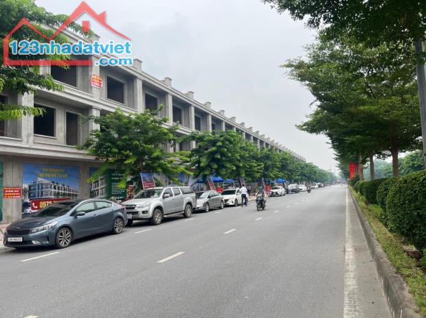 BÁN SHOPHOUES KDT PHÙ KHÊ - MẶT ĐƯỜNG LIÊN TỈNH - 200M ĐÔNG ANH - 4