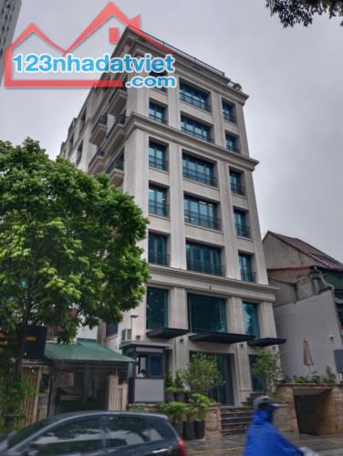 Rất Đẹp, Bán Mặt Phố Huế, Phố Bạch Mai, HBT: 288m2, Mặt tiền 13.6m, Vị trí Kinh Doanh, KS