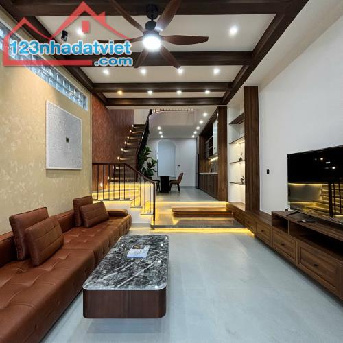 🚩MỞ BÁN VILLA TỰA NÚI, FULL NỘI THẤT, MẶT TIỀN KIỆT 62 THANH HẢI THÔNG RA QUẢNG TẾ. - 2