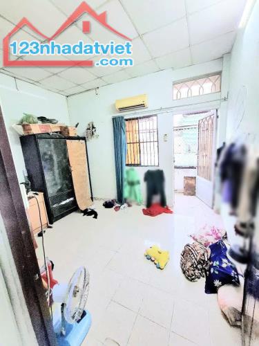 Nhà 2 tầng (4 x 16m)  mặt tiền đường Vàm Luông P6Q8 - 5.18 Tỷ - 1