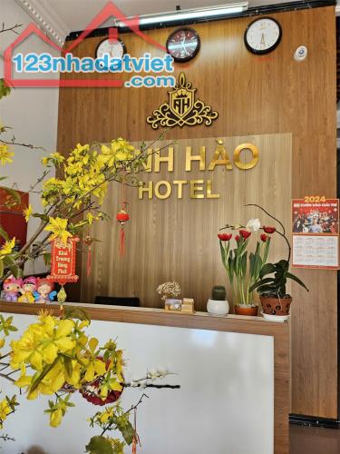 NHÀ  ĐẸP - GIÁ TỐT-  Chính Chủ Bán Nhà Vị Trí Đắc Địa Trung Tâm Thị Xã Ninh Hòa - 1