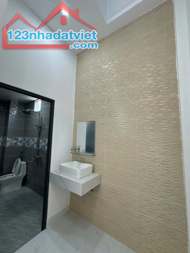 Nhà đẹp KDC cuối đường Đồng Khởi - cây xăng Đức Hưng 700tr sở hữu ngay - 4
