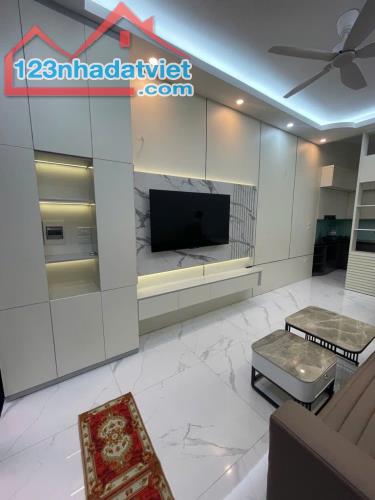 Bán nhà riêng view đẹp tại Khâm Thiên, Đống Đa, Hà Nội, 5,5 tỷ, 30 m2 - 2