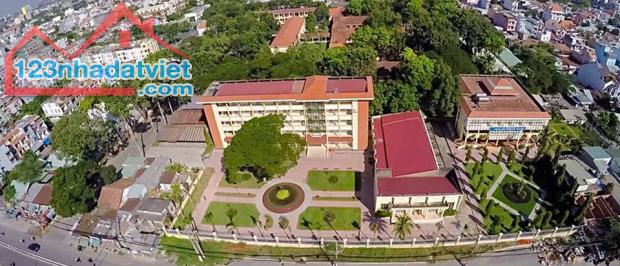 NHÀ ĐẸP TRƯỜNG ĐẠI HỌC GIAO THÔNG VẬN TẢI, TĂNG NHƠN PHÚ A, 2 TẦNG, 45M2, NHỈNH 3 TỶ.