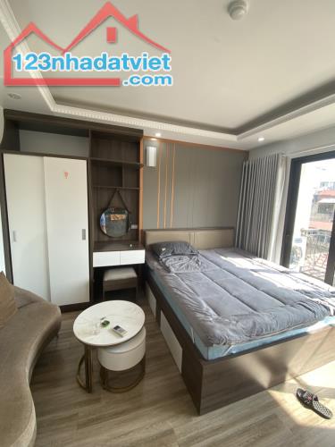 Cho thuê Căn Apartment tại Ngõ 193 Trích Sài, Tây Hồ. Ban công View hồ thoáng. Chỉ 6tr   + - 1