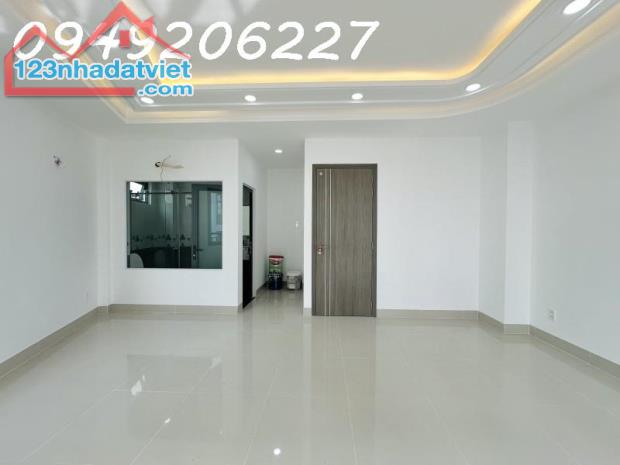 Xe Hơi Ngủ Trong Nhà Hoàng Hoa Thám Bình Thạnh DT 40m2, 4 Tầng Chỉ 7 Tỷ 9 Diện tích: - 1