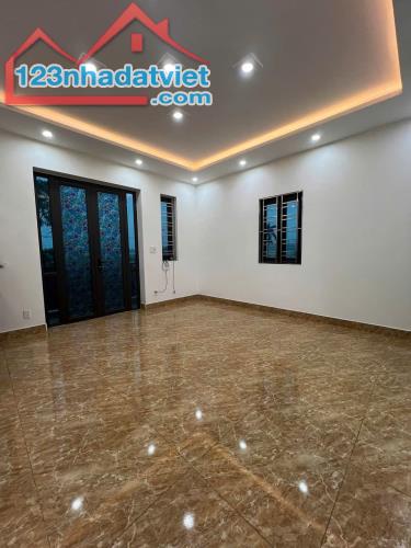 Bán nhà 3 tầng lô góc SIÊU ĐẸP 52m2-2,25 tỷ Hùng Vương, Hồng Bàng, Hải Phòng - 5