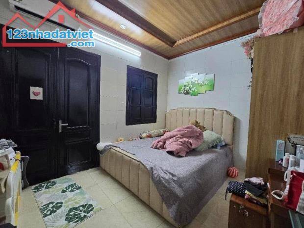 BÁN NHÀ VĨNH PHÚC - BA ĐÌNH | 50M² - 4 TẦNG - GẦN Ô TÔ | HƠN 6 TỶ - 2