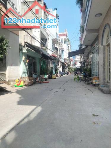 Bán nhà hẻm Mã Lò, Bình Tân, 73m2, 4tầng, 4 phòng ngủ, phòng thờ, sân thượng, đường 6m thô - 1