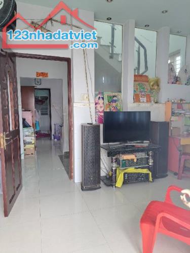 Bán nhà hẻm Mã Lò, Bình Tân, 73m2, 4tầng, 4 phòng ngủ, phòng thờ, sân thượng, đường 6m thô - 2
