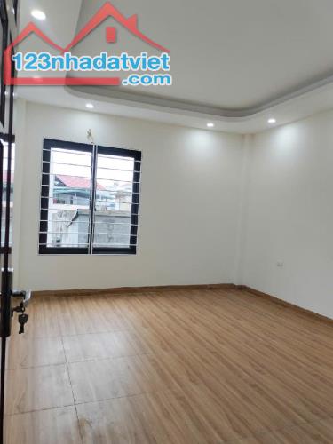 Bán nhanh nhà Thanh Liệt, Thanh Trì, 75m2, 4 tầng, sổ đỏ, ngõ thông, ô tô qua nhà. - 4