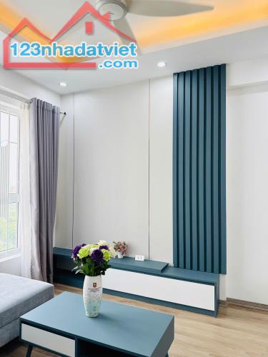 Cần bán căn hộ 2 ngủ, view Hồ full nội thất tại khu 3 tòa KDT Thanh Hà Cienco 5 - 3