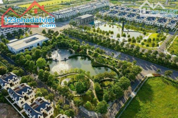 Bán biệt thự 201m2 kdt An Lạc Green Symphony, mặt sông, giá chỉ 40 tỷ, lh 0348124337 - 2