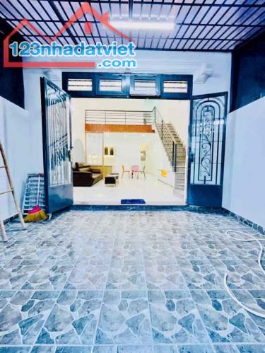 Kẹt tiền, bán nhà 80m2 giá 3tỷ088, gần cầu Công Lý, đường Nguyễn Văn Trỗi - 1