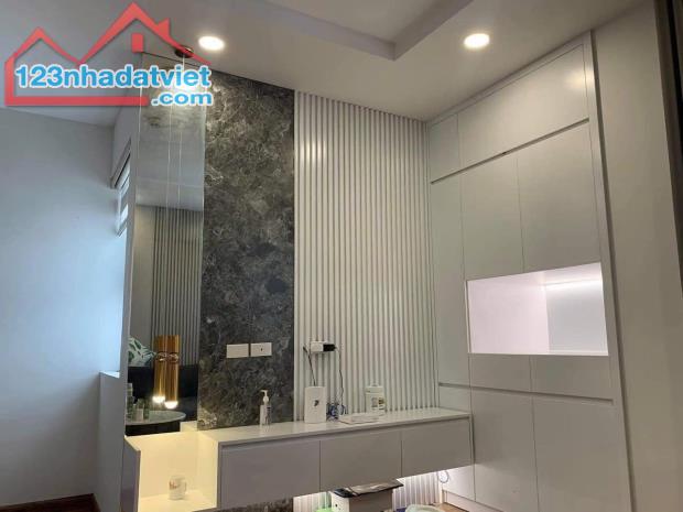 cho thuê căn hộ Le Grand Jadin 60m2 2pn 1wc giá 8tr - 3