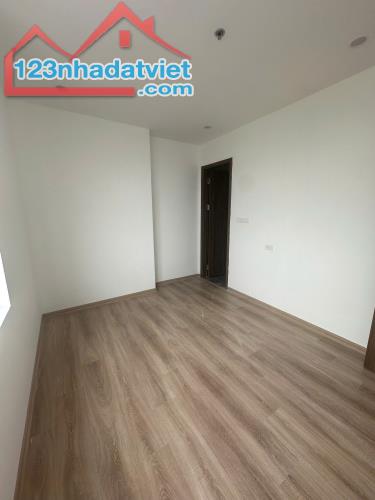 CTCH08- Cho thuê căn hộ lô góc 2,5 ngủ 384 Lê Thánh Tông - 2