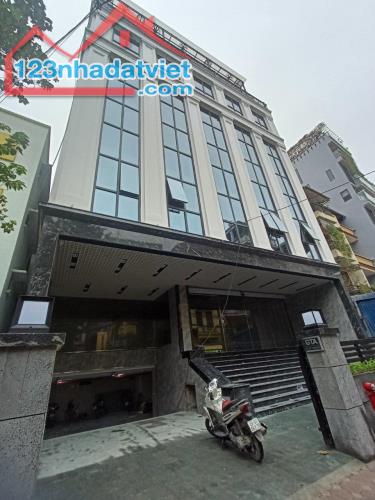 Cực Phẩm, BÁN  MẶT PHỐ LÊ THANH NGHỊ, Trần Đại Nghĩa: 296m2, MT gần 14m - VỊ TRÍ KIM CƯƠNG