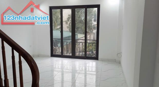 Nhà riêng 40m2 Đường Lạc Thị, Xã Ngọc Hồi, Thanh Trì , với DT: 40m², giá 6,25 tỷ - 1