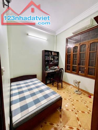BÁN NHÀ MỖ LAO LÀNG VK CHÂU ÂU, LÔ GÓC GẦN HỒ, 52M CHỈ 10 TỶ 7 - 3