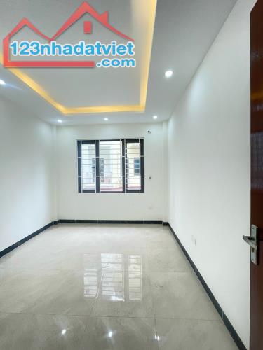 Hiếm! Nhà mới độc lập riêng rẽ/mặt ngõ thông cách đg ôtô tránh 50m (38m2x4T)ở+cho thuê tốt - 3