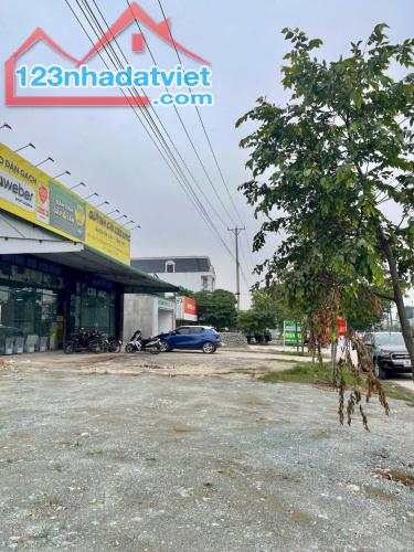 Bán lô 135m2 đất kinh doanh mặt đường 72m - Quán Bàu, TP Vinh - 1