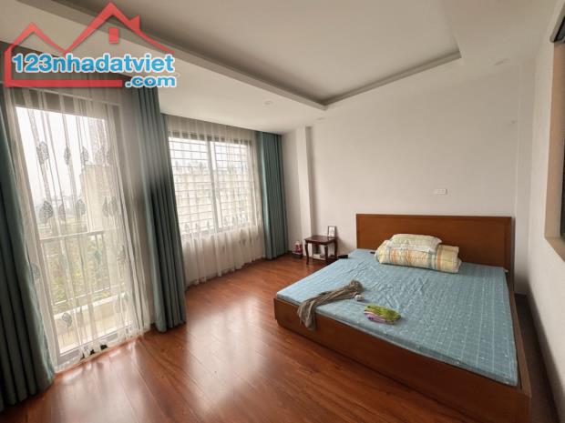 Siêu phẩm phân lô ô tô tránh dừng đỗ 6 tầng thang máy kinh doanh - 2
