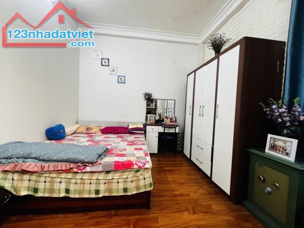 Bán nhà MINH KHAI dân xây DTSD 200m thoáng trước sau 70m ra ô tô,giá siêu rẻ dưới 200tr/m2 - 4