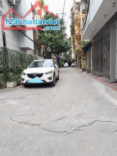Bán nhà phân lô 65m Hoàng Quốc Việt,Cầu Giấy, Oto vào nhà, 6 tầng thang máy, Full nội thất