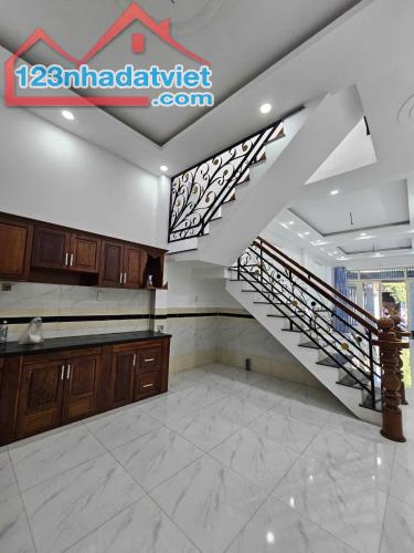 🔥🔥BÁN NHÀ MẶT TIỀN KINH DOANH ĐƯỜNG TRẦN THỊ HÈ, QUẬN 12 - 82m² - 💰Giá: 6.7 tỷ - 2