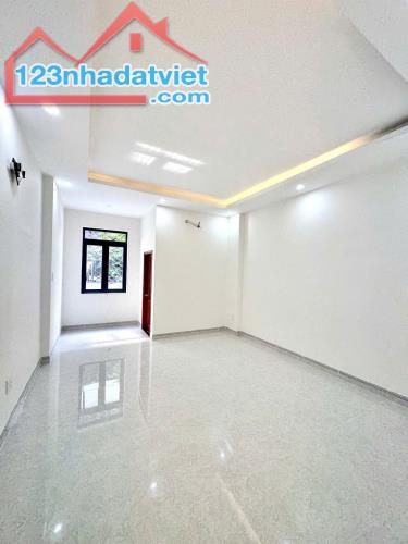 Bán nhá 1 trệt 3 lầu KDC D2D, gần mầm Non Á Châu, Thống Nhất, 84m2, giá 7 tỷ 950. - 1