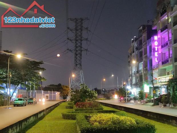 NHÀ MẶT TIỀN KHU CƯ XÁ PHÚ LÂM A 2 TẦNG, KINH DƯƠNG VƯƠNG QUẬN 6, DIỆN TÍCH 4X20M CHỈ