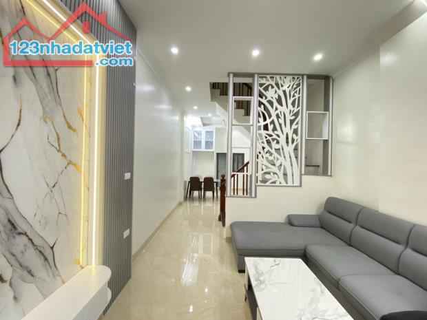 THANH NHÀN - 10M RA PHỐ - 2 THOÁNG TRƯỚC SAU - KINH DOANH ĐỈNH - 43M2 GIÁ 9 TỶ - 1