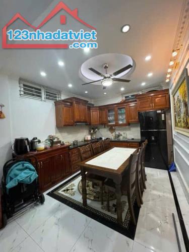 BÁN NHÀ HOÀNG QUỐC VIỆT,PHÂNLÔ,2THOÁNG,GIÁ 11.5 TỶ - 4